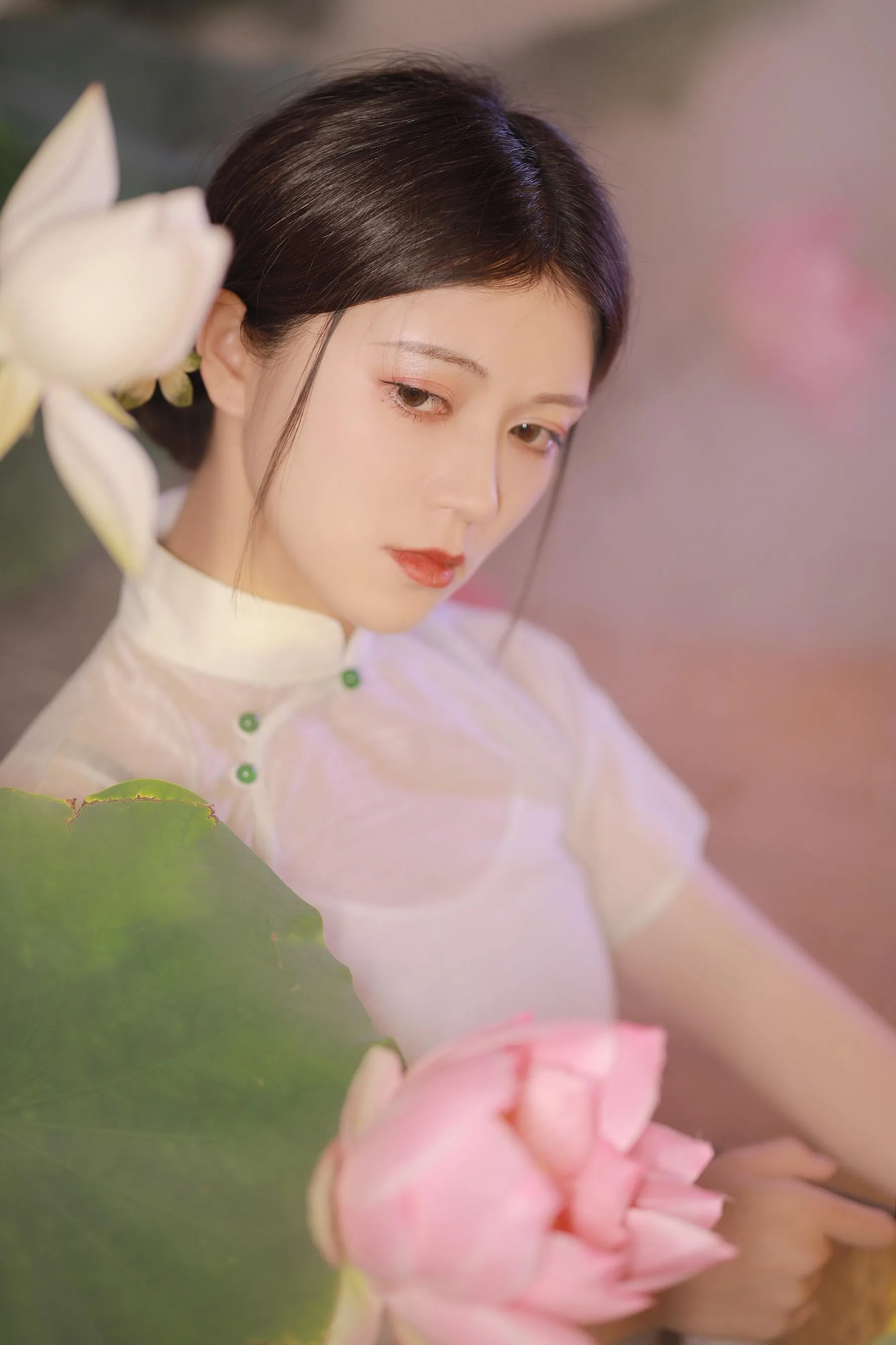 [YITUYU艺图语]2022.09.24 入目无别人 吾岁 [25P]插图1